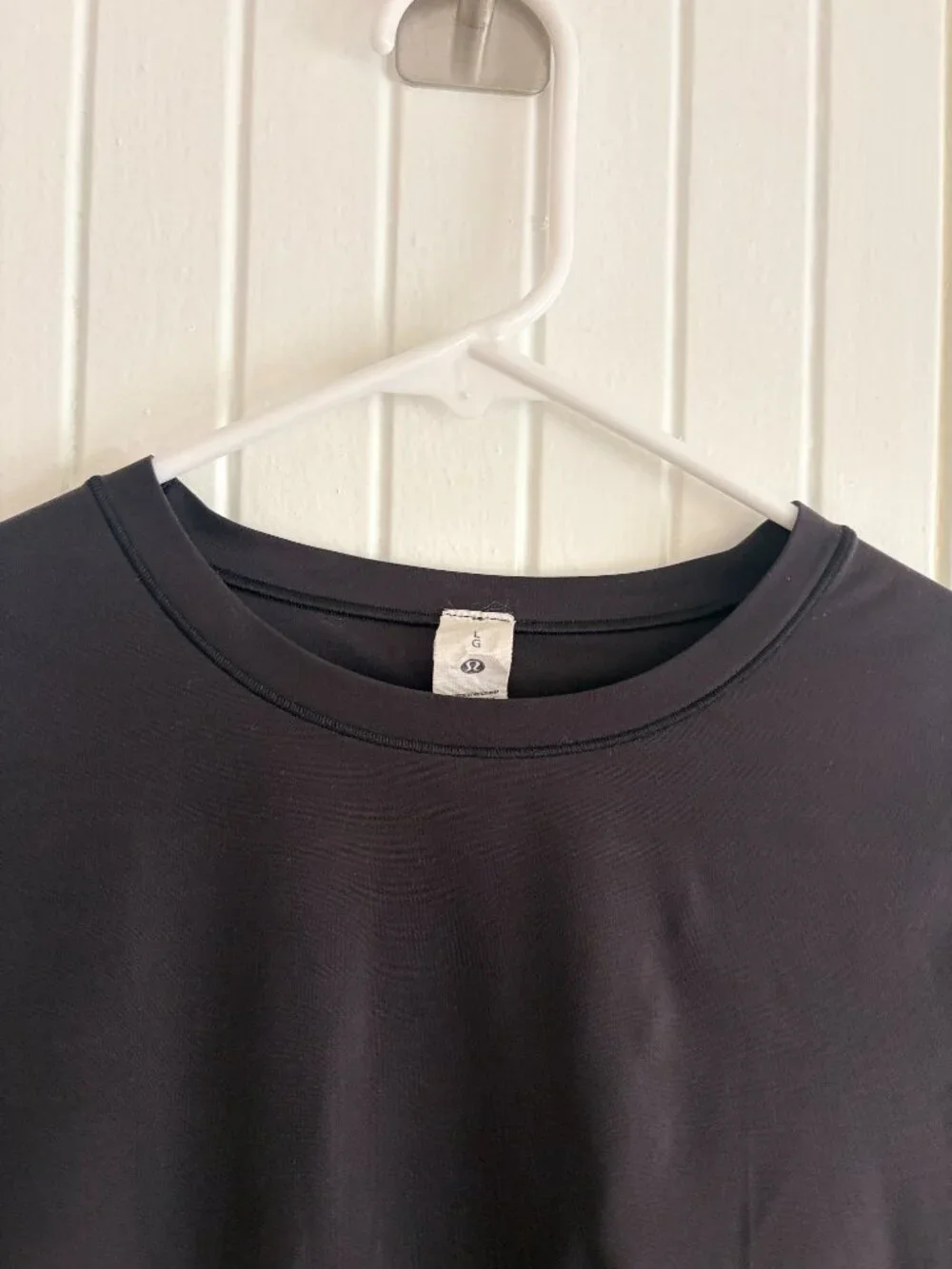 Lululemon Wundermost Ultra-Soft Nulu Crewneck Cropped T-Shirt